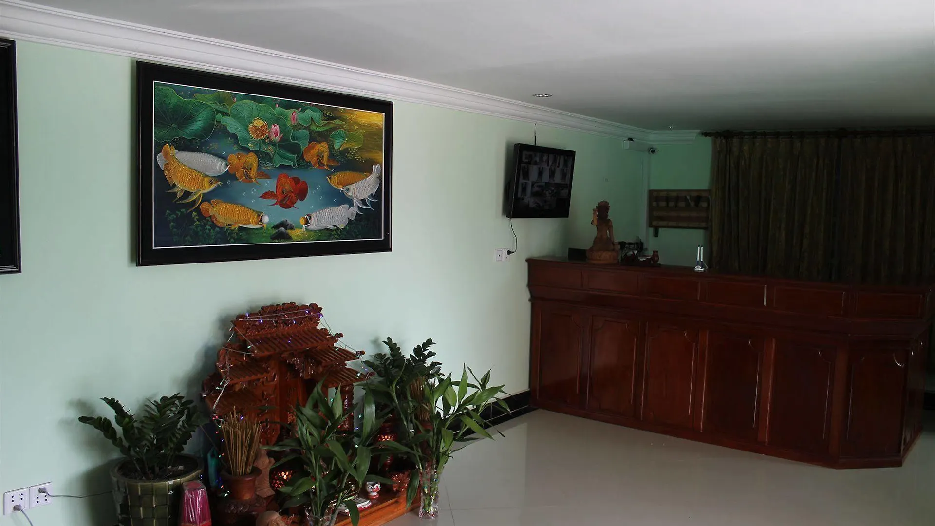 The Green House Sihanoukville 2*,  Camboja
